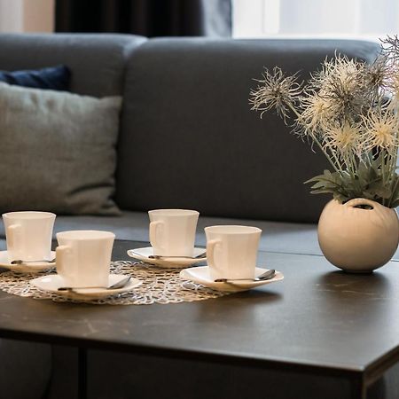 Kosinskiego Apartment Poznan By Noclegi Renters ภายนอก รูปภาพ